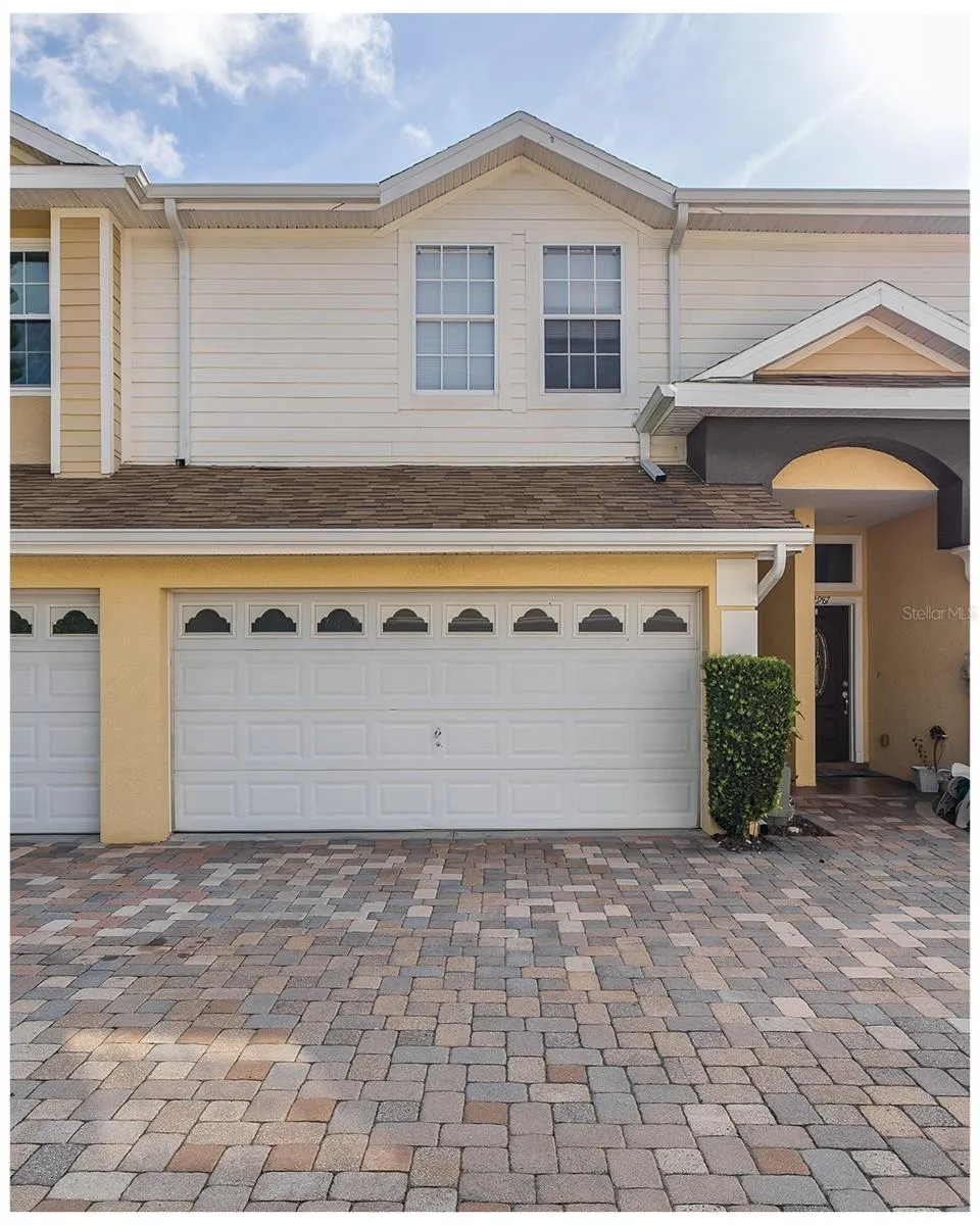 2989 ESTANCIA PLACE Clearwater, FL 33761
