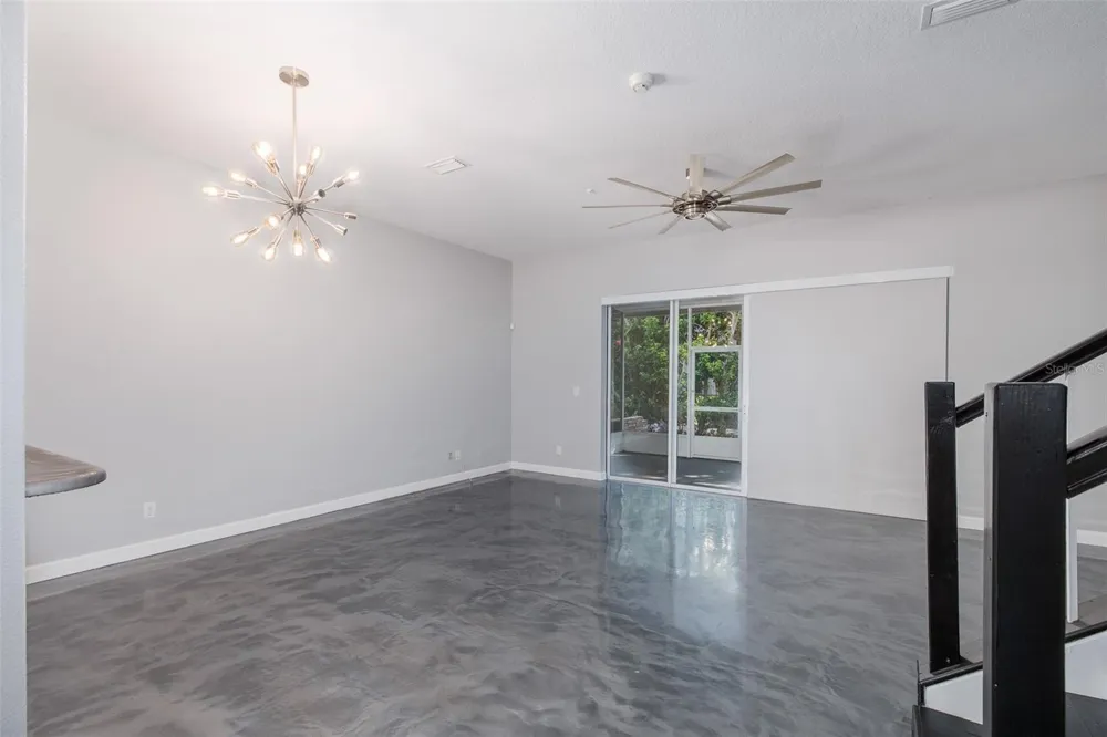 2989 ESTANCIA PLACE Clearwater, FL 33761