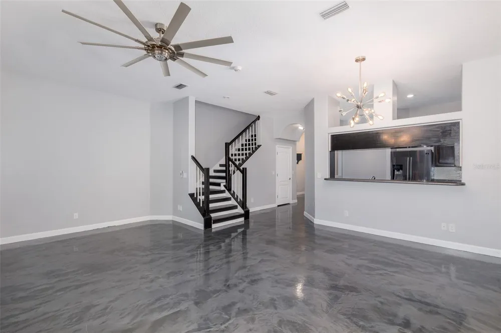 2989 ESTANCIA PLACE Clearwater, FL 33761