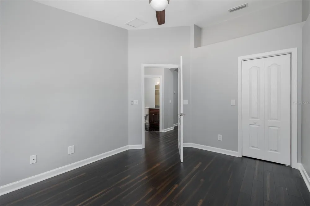 2989 ESTANCIA PLACE Clearwater, FL 33761