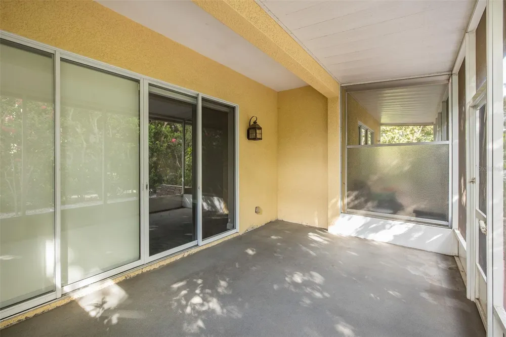 2989 ESTANCIA PLACE Clearwater, FL 33761