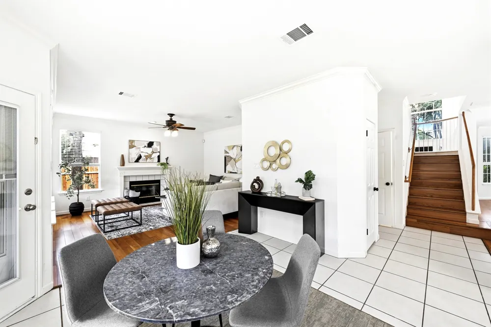 15525 OZONE PLACE Austin, TX 78728