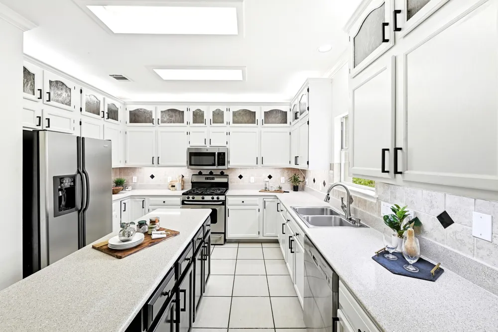 15525 OZONE PLACE Austin, TX 78728