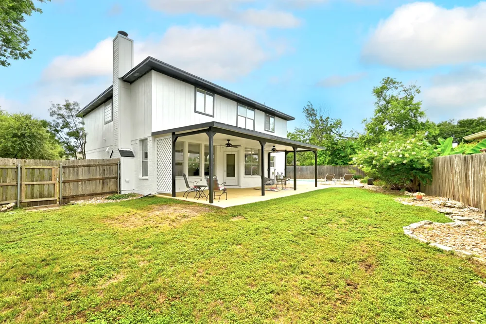 15525 OZONE PLACE Austin, TX 78728