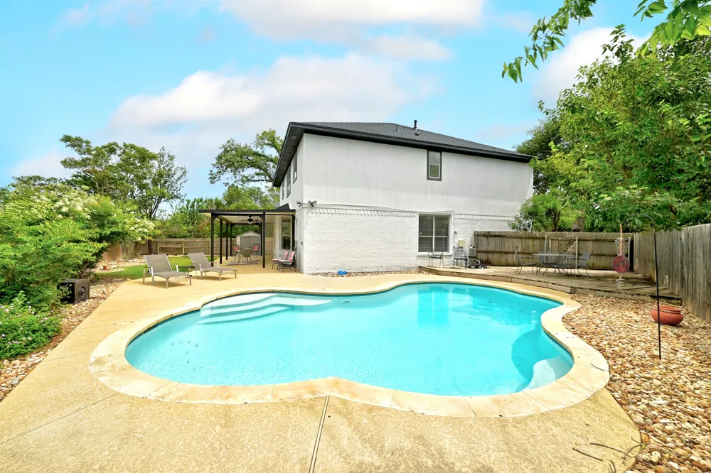 15525 OZONE PLACE Austin, TX 78728