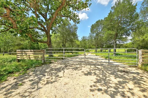544 Coastal Lane