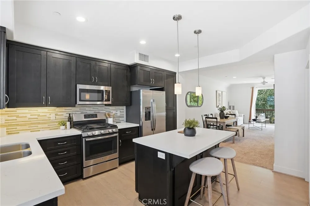 869 Coriander Lane San Luis Obispo, CA 93401