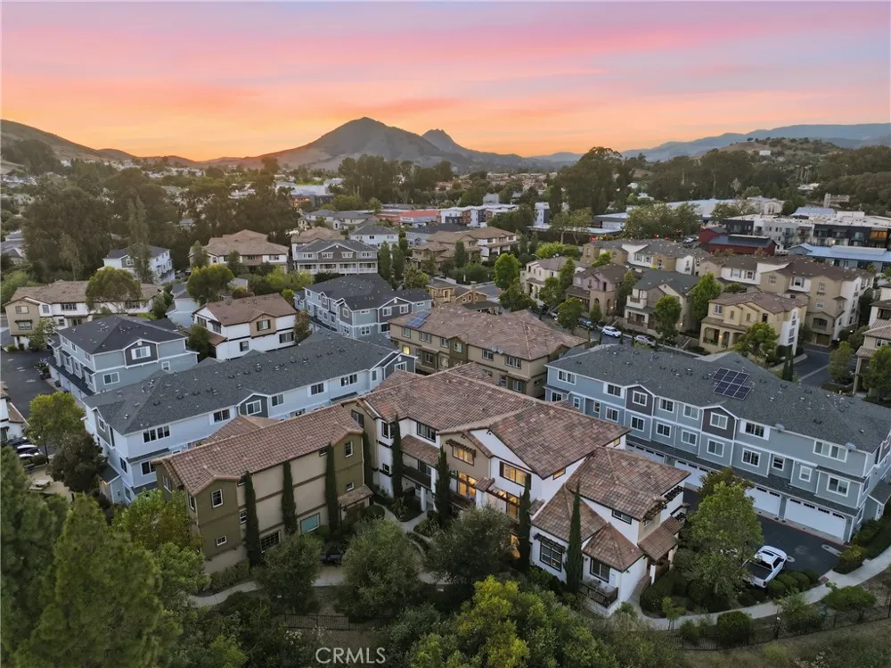 869 Coriander Lane San Luis Obispo, CA 93401