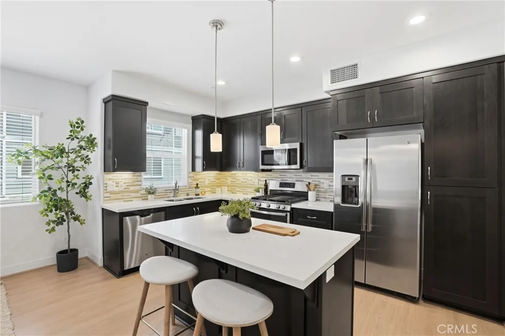 869 Coriander Lane San Luis Obispo, CA 93401