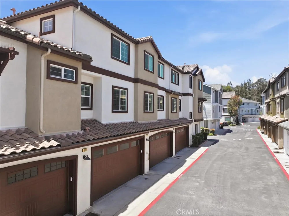 869 Coriander Lane San Luis Obispo, CA 93401