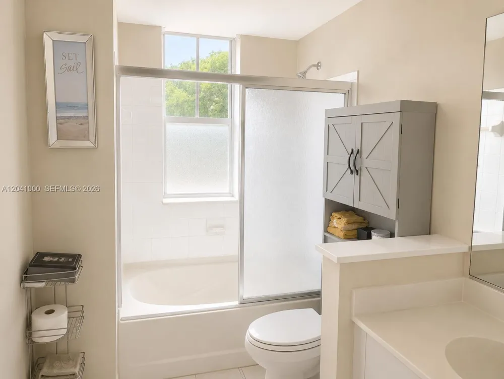 5980 W Sample Rd #308 Coral Springs, FL 33067