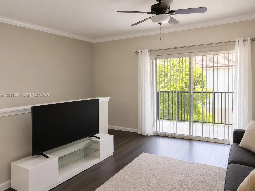 5980 W Sample Rd #308 Coral Springs, FL 33067