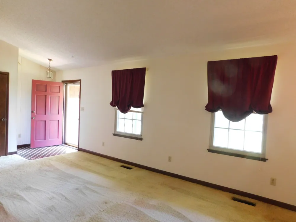 319 Harsh Ln Castalian Springs, TN 37031