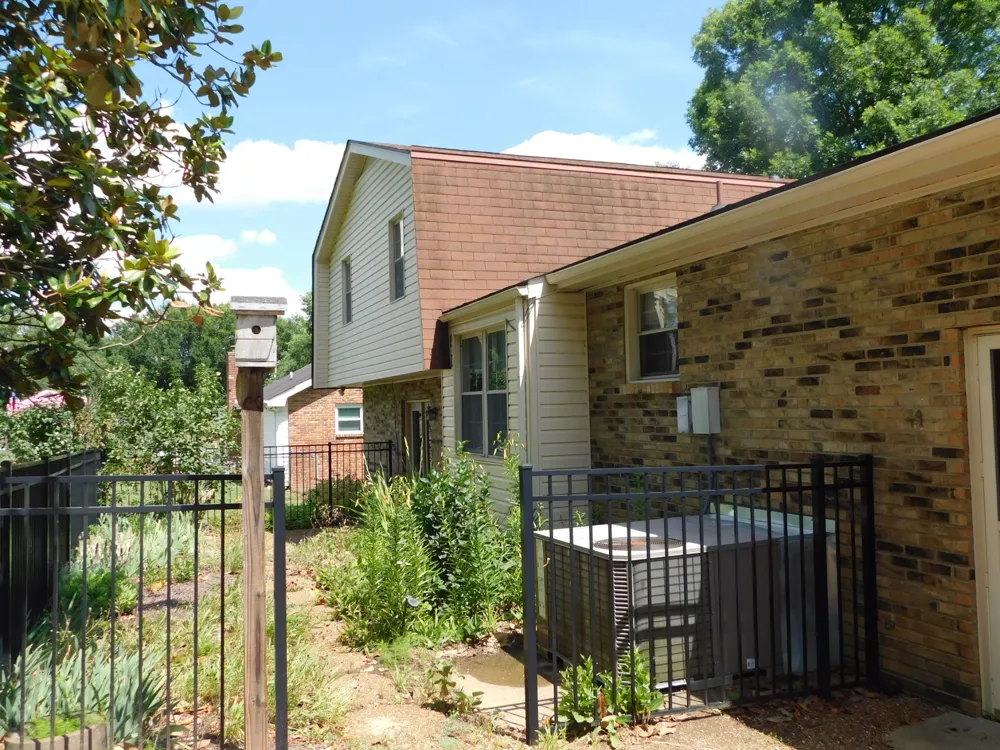 319 Harsh Ln Castalian Springs, TN 37031
