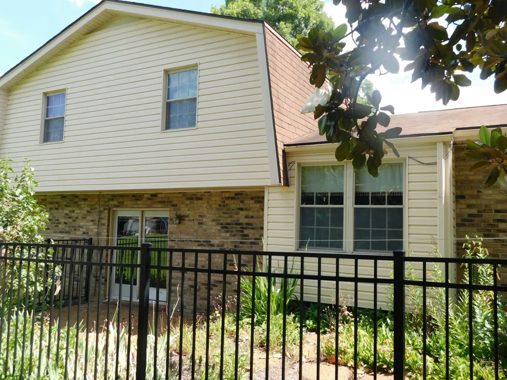319 Harsh Ln Castalian Springs, TN 37031