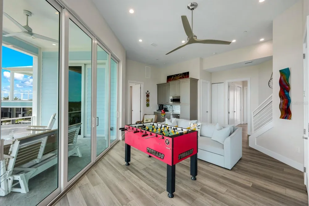 5826 SHELL COVE DRIVE Cape Coral, FL 33914