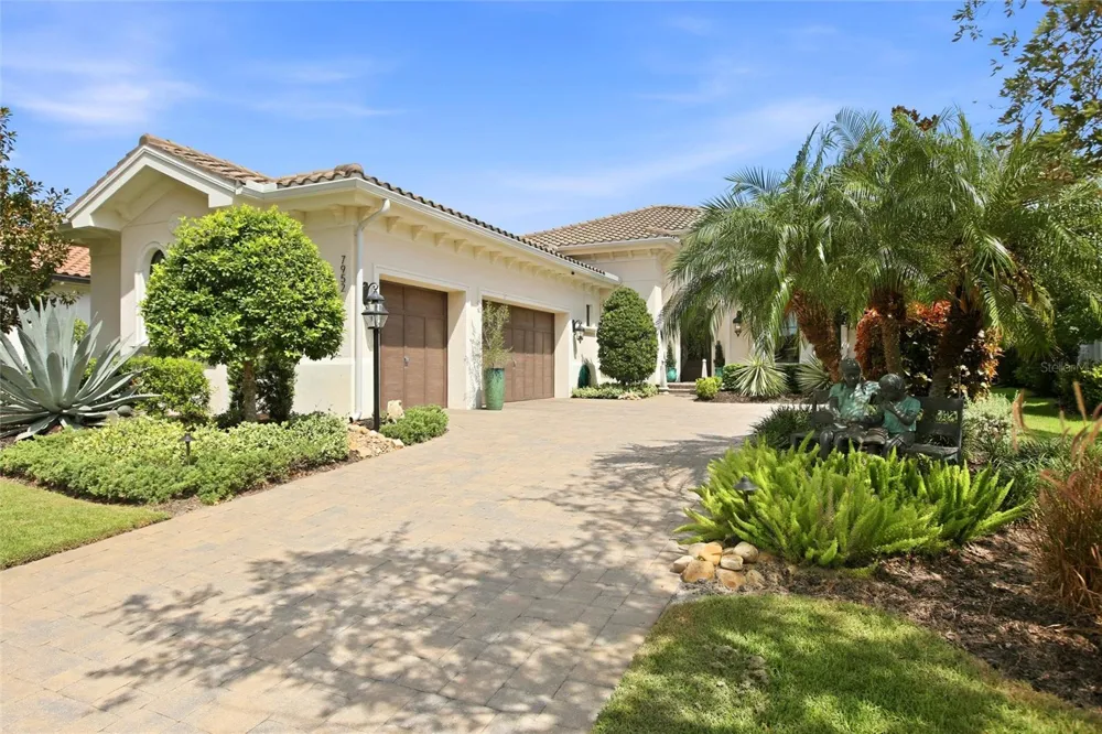 7952 MATERA COURT Lakewood Ranch, FL 34202