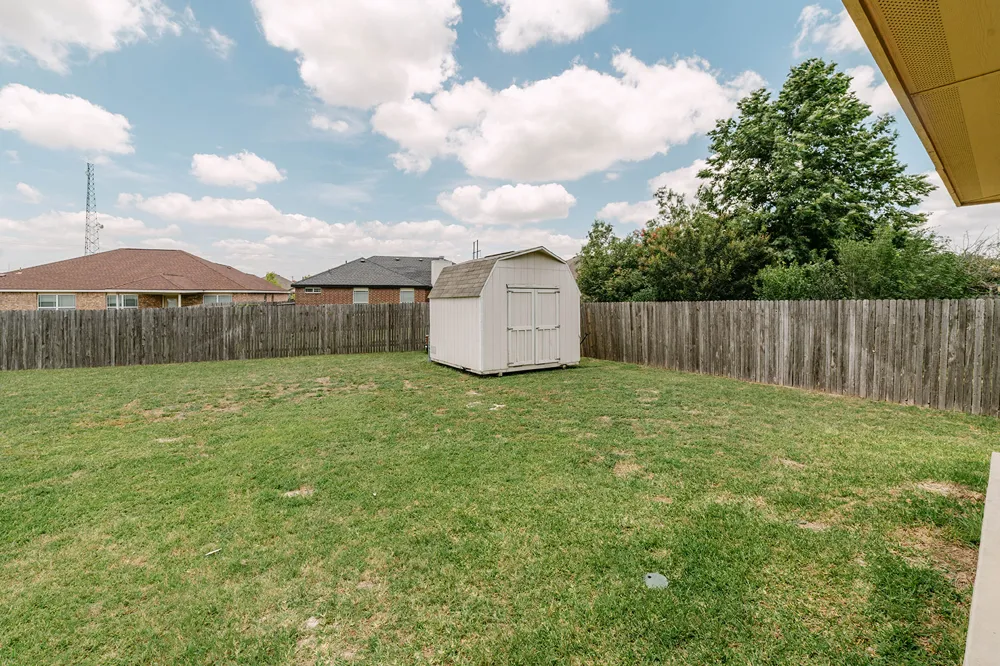 236 Bauxite Drive Jarrell, TX 76537
