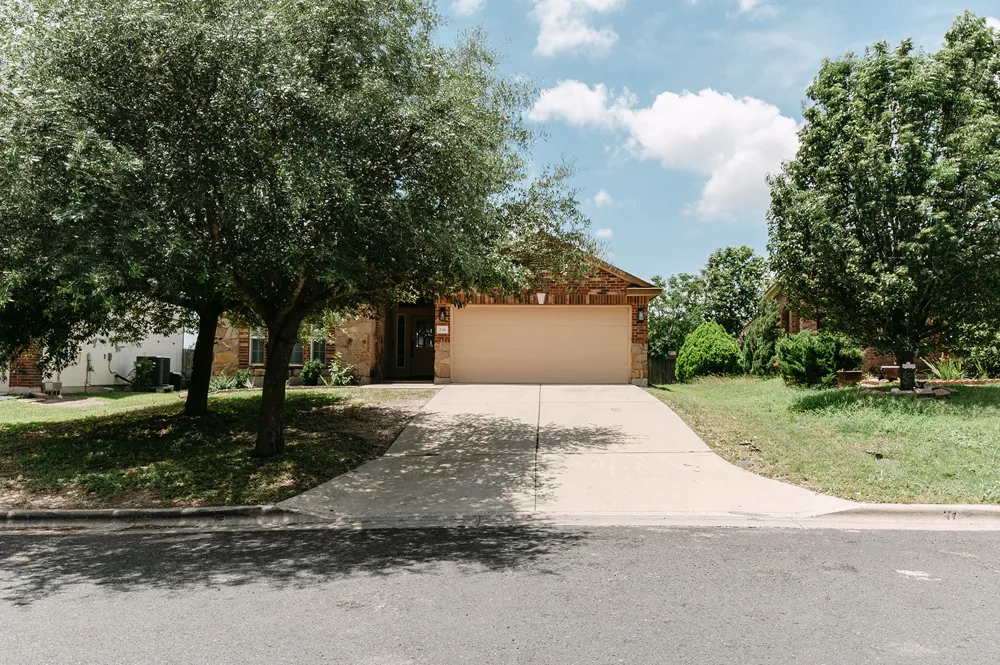 236 Bauxite Drive Jarrell, TX 76537