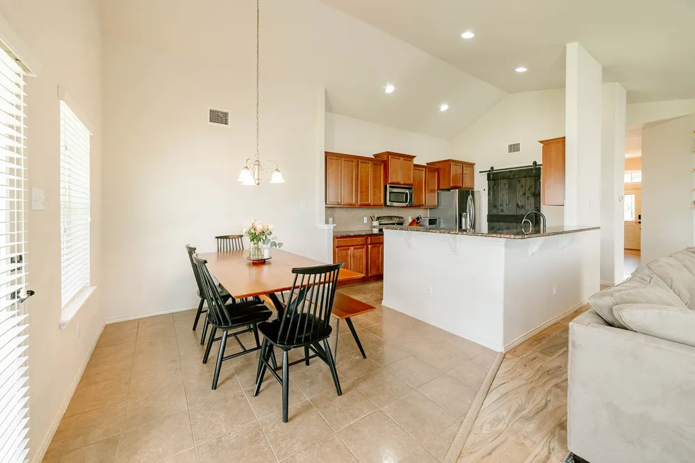 236 Bauxite Drive Jarrell, TX 76537
