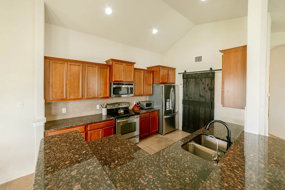 236 Bauxite Drive Jarrell, TX 76537