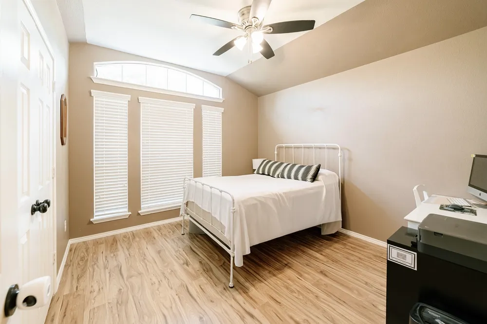 236 Bauxite Drive Jarrell, TX 76537