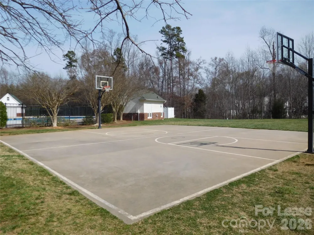 17905 Delmas Drive #302 Cornelius, NC 28031