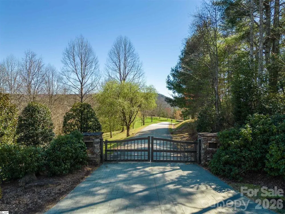 132 Overlook Park Drive #51 Hendersonville, NC 28792