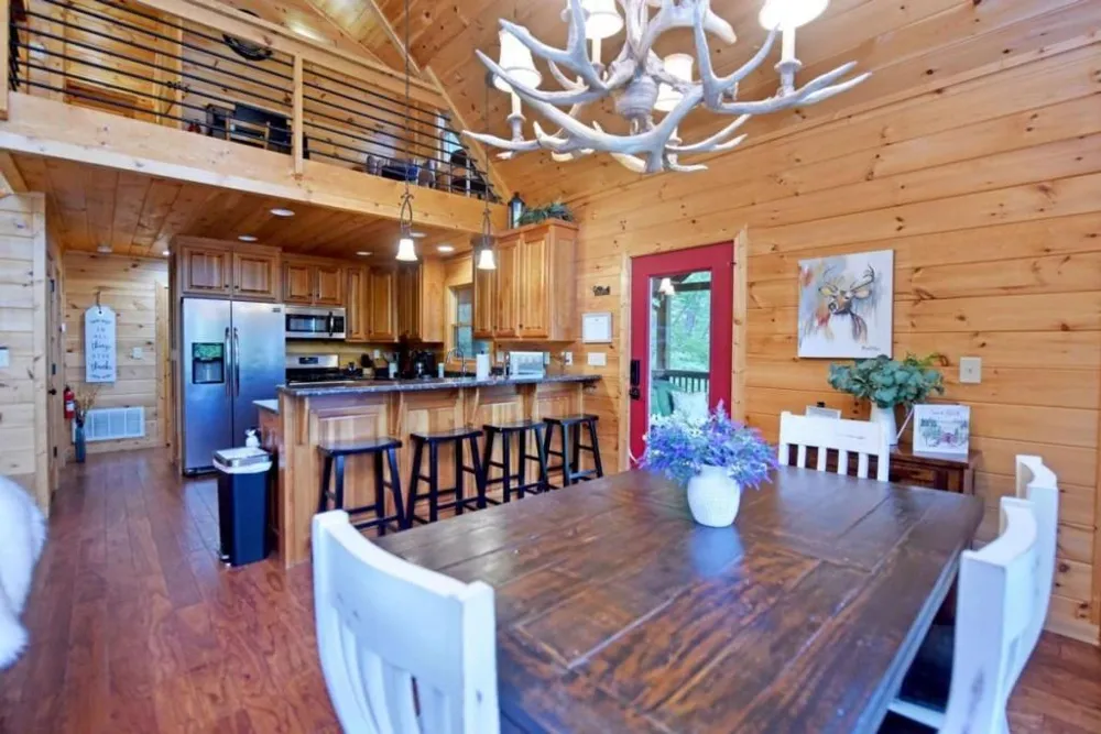 901 Stuart Mountain Road Mineral Bluff, GA 30559