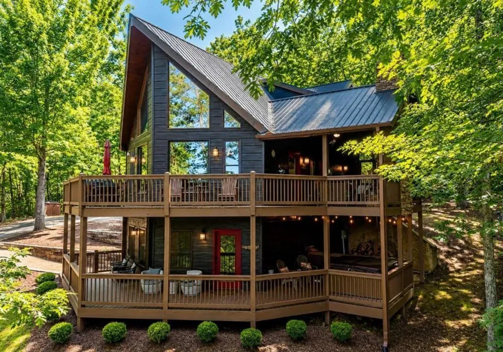 901 Stuart Mountain Road Mineral Bluff, GA 30559