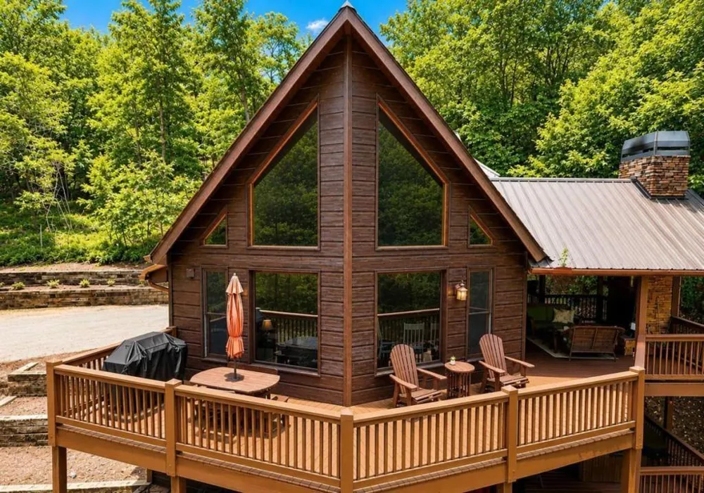 901 Stuart Mountain Road Mineral Bluff, GA 30559