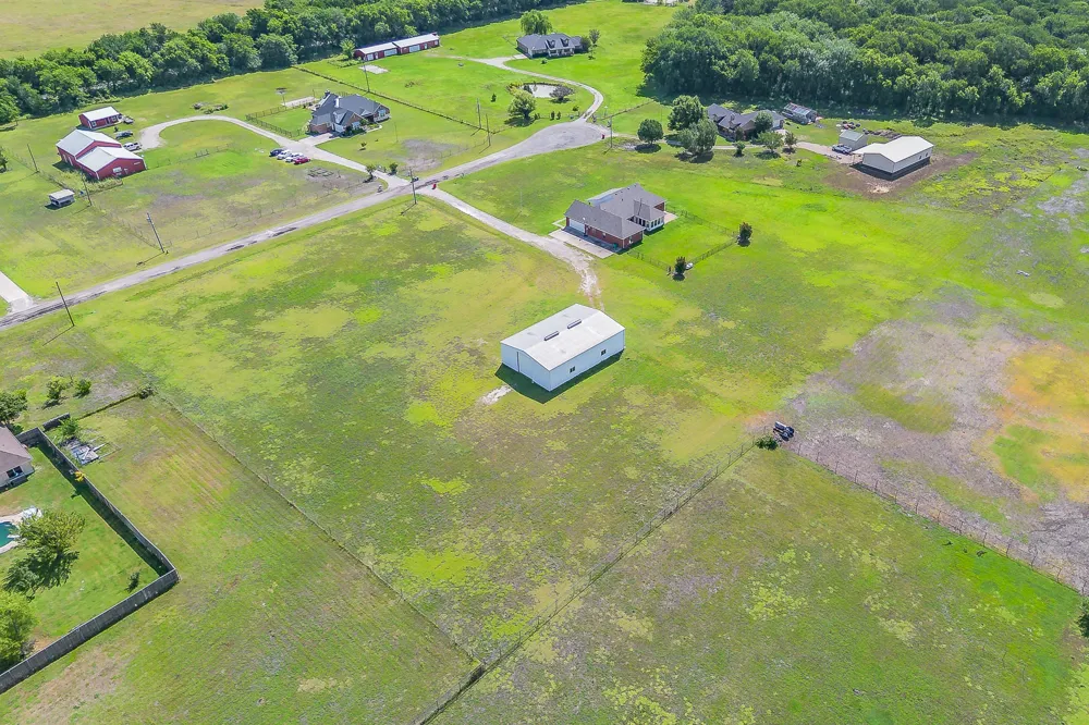 117 Wagon Wheel Circle Leonard, TX 75452