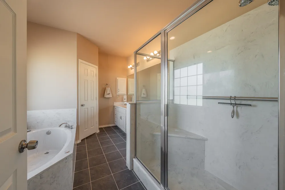 117 Wagon Wheel Circle Leonard, TX 75452