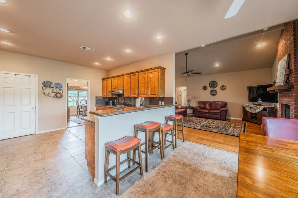117 Wagon Wheel Circle Leonard, TX 75452