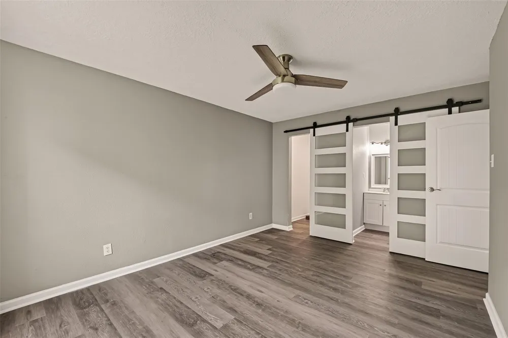 7600 Emmett F Lowry Expressway #313 Texas City, TX 77591