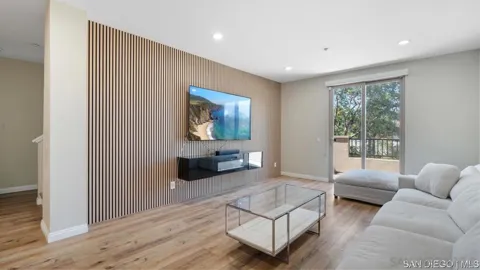 8301 Rio San Diego DR #7