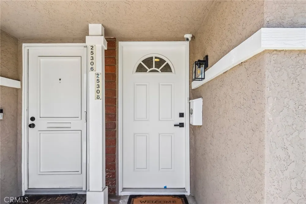 25308 Crocker Lake Forest, CA 92630