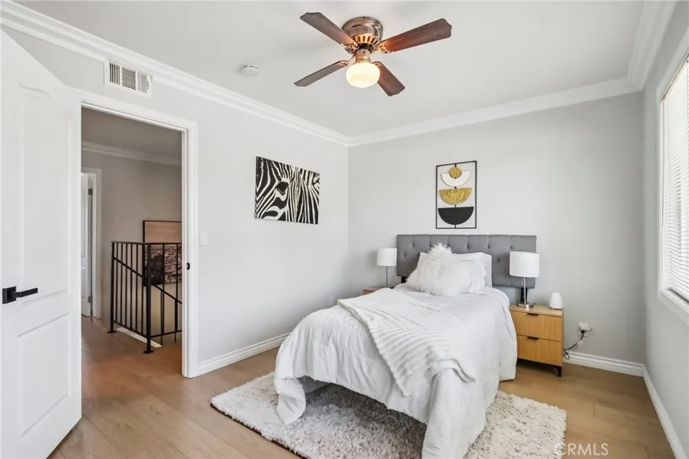 25308 Crocker Lake Forest, CA 92630