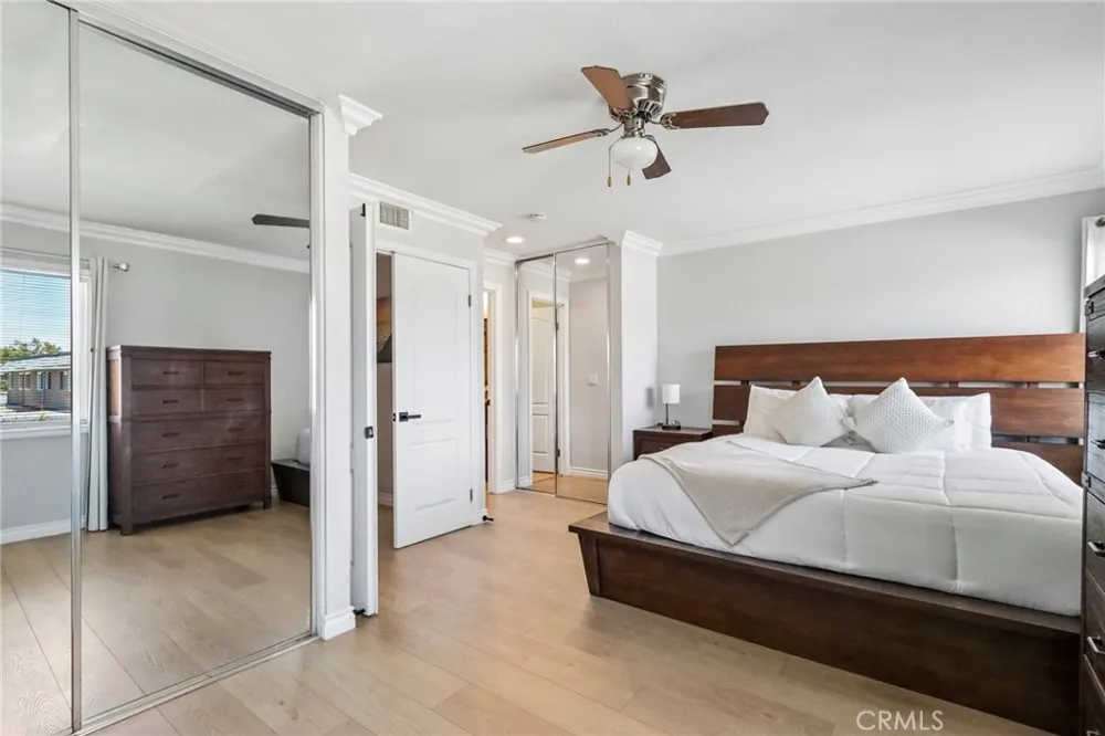 25308 Crocker Lake Forest, CA 92630