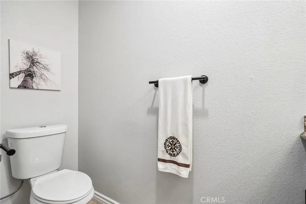 25308 Crocker Lake Forest, CA 92630