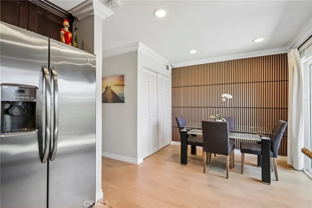 25308 Crocker Lake Forest, CA 92630