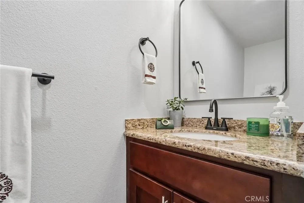 25308 Crocker Lake Forest, CA 92630