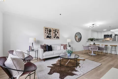535 Pierce ST ##3109