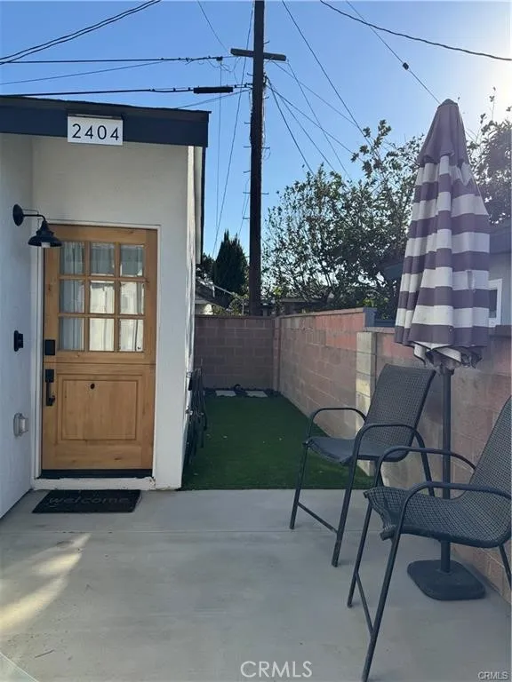 2404 W. Mills Dr. Orange, CA 92868