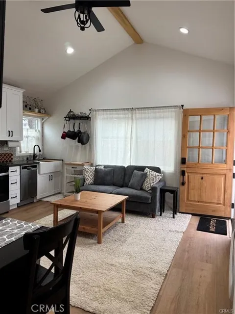 2404 W. Mills Dr.