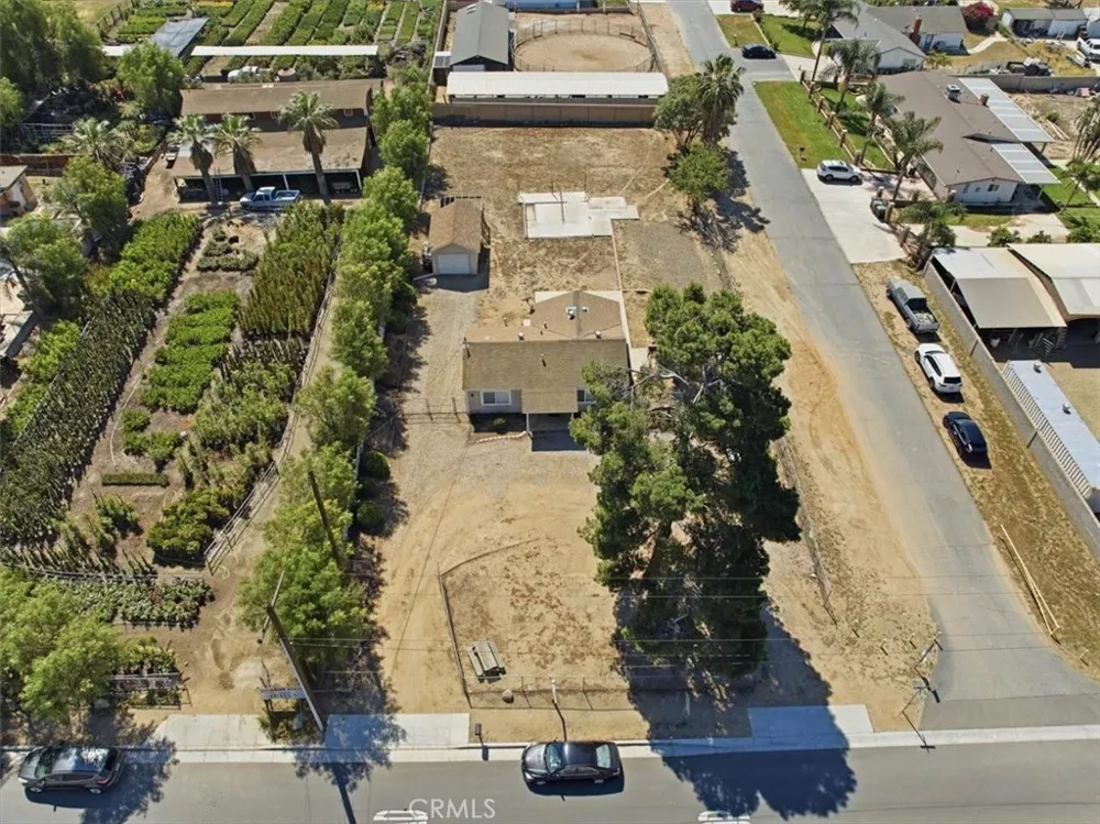 936 2nd Norco, CA 92860