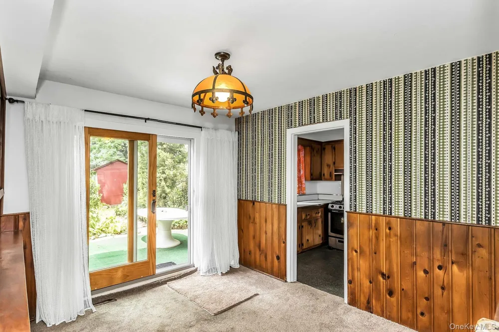 12-08 152nd Street Whitestone, NY 11357