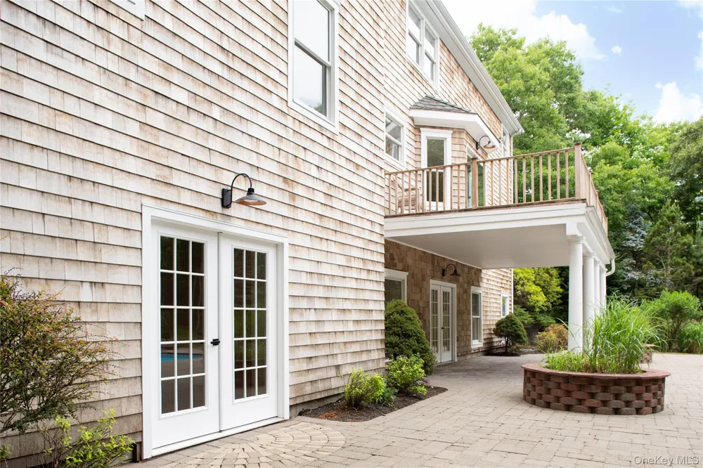 1999 Deerfield Road Water Mill, NY 11976