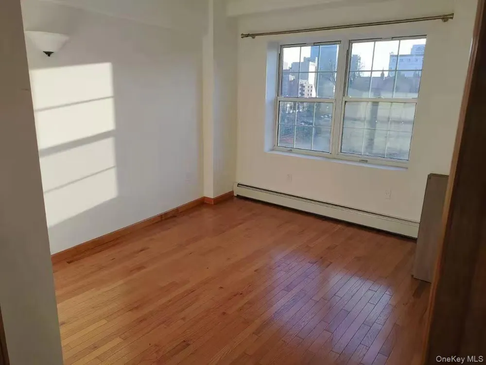71-66 Parsons Boulevard #3F Fresh Meadows, NY 11365