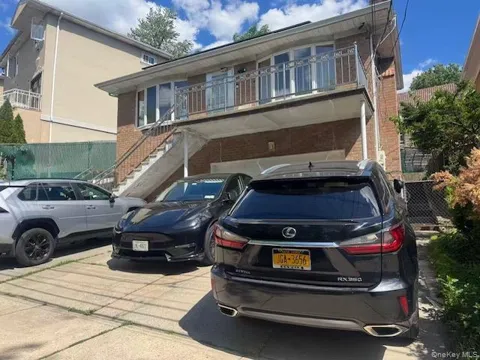 250-56 39th Road